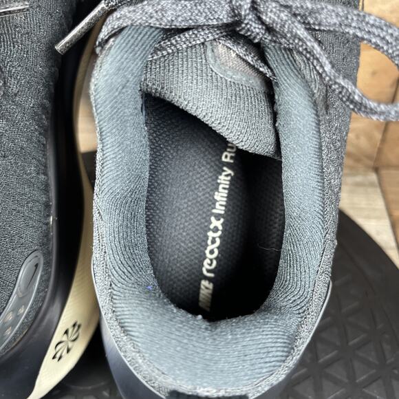 Nike ReactX Infinity Run 4 Low Dark Smoke Grey Metallic Gold Women's Size 7 - Picture 6 of 10